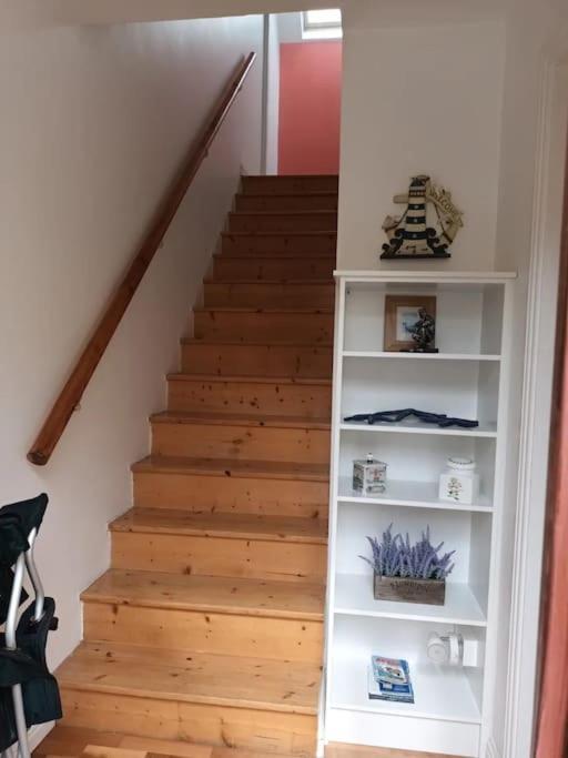 Village Centre Apartment Lahinch Extérieur photo