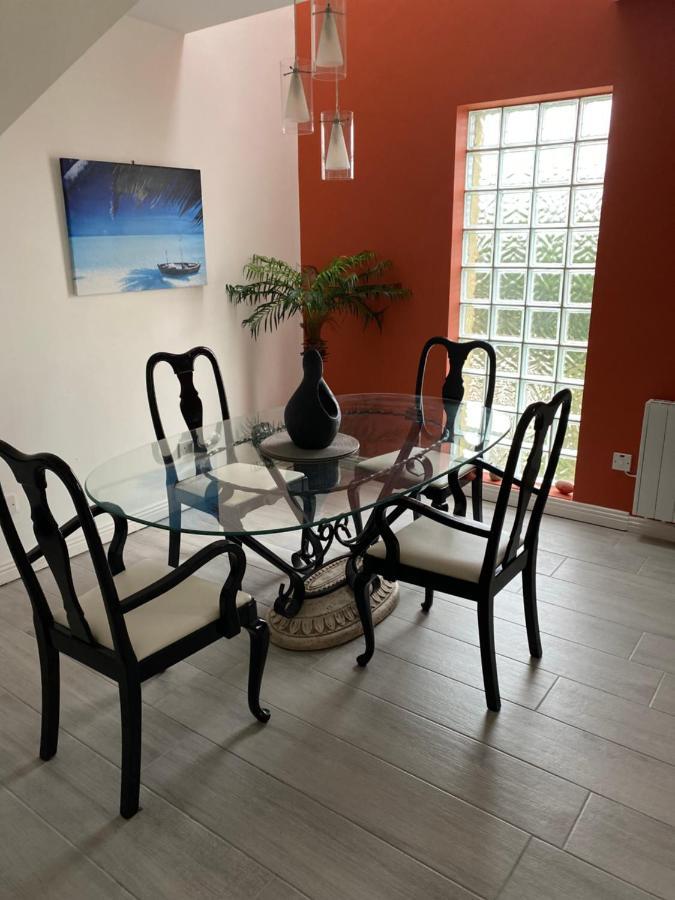 Village Centre Apartment Lahinch Extérieur photo